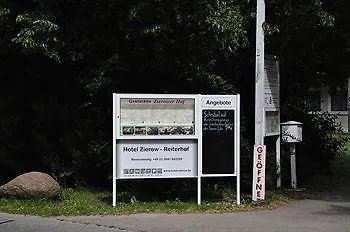 - Urlaub An Der Ostsee 酒店 齐罗